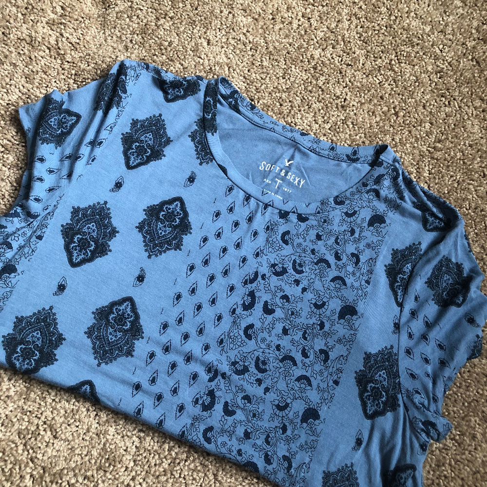 American  Eagle crop top